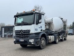 Mercedes-Benz Arocs 1842 LS 4X2 + Mischauflieger 10 m³ Stetter